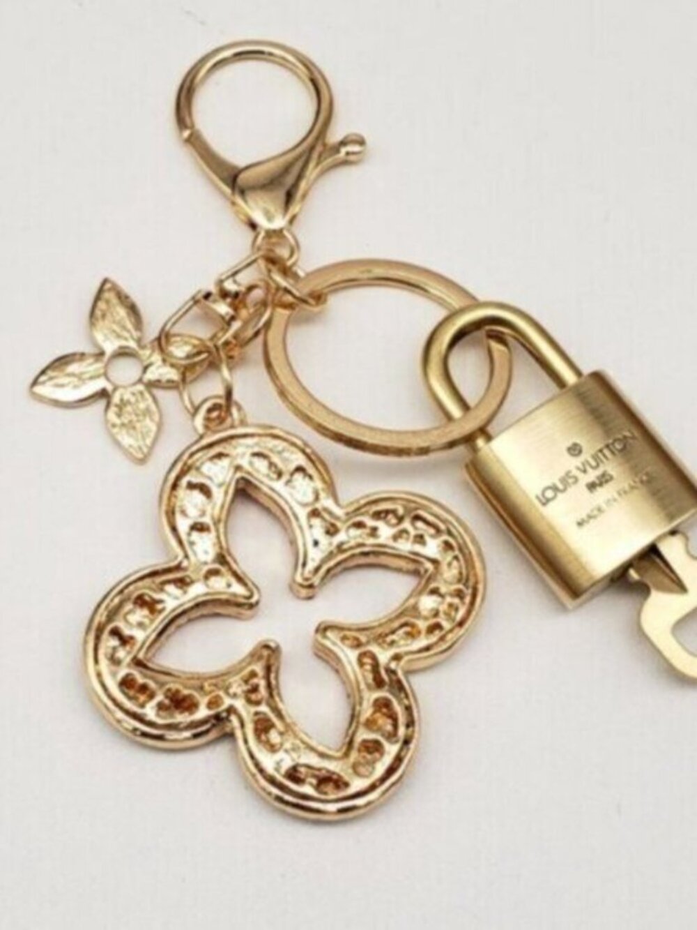 Louis Vuitton Gold Padlock Key 🔒 Authentic LV Charm + Unbranded Clover Keychain - Picture 5 of 7